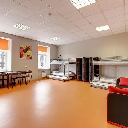Hostal Liberty Airy *
