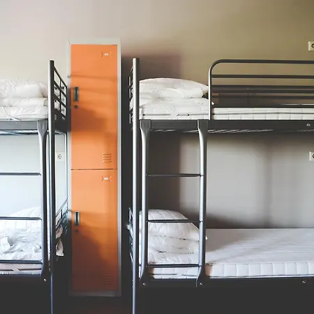 Liberty Airy Hostal